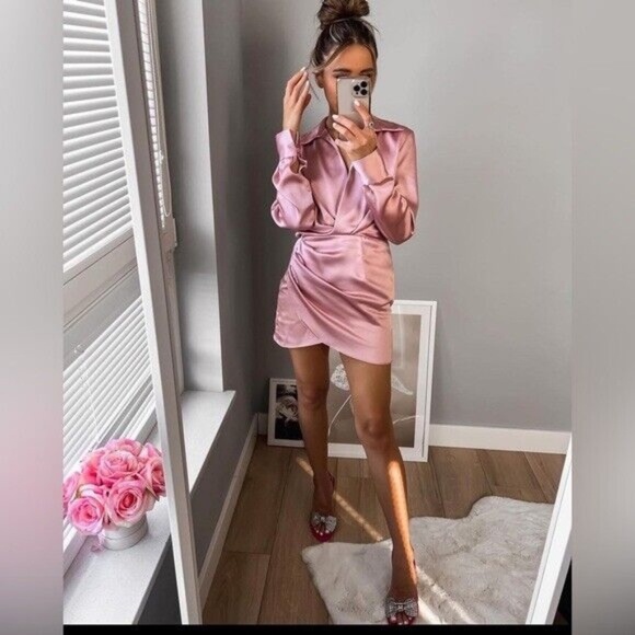 NWT ZARA WOMAN NWT SHORT SATIN EFFECT DRESS PINK SZ XS 2950/361 - Picture 1 of 2